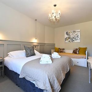 Familien-Zimmer
